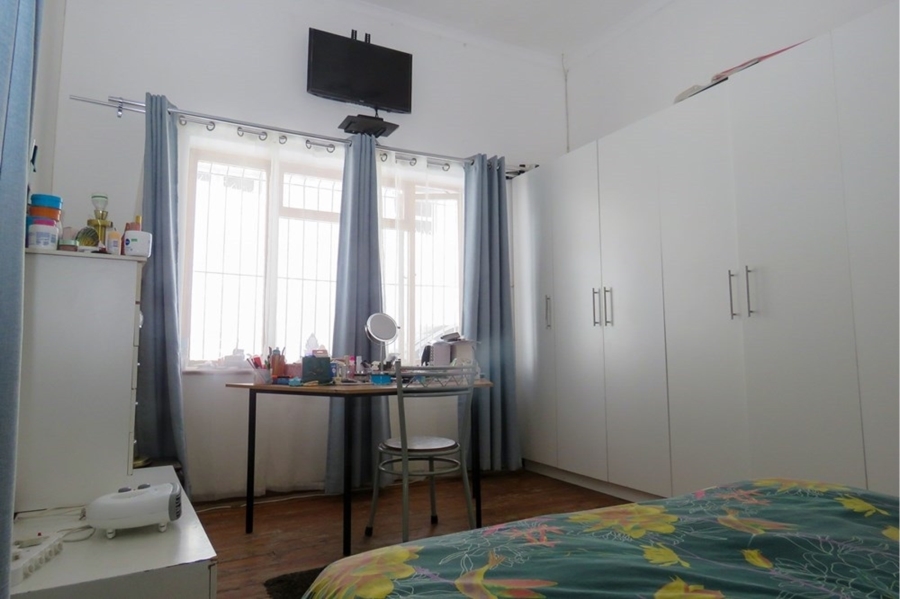 To Let 3 Bedroom Property for Rent in Woodstock Western Cape